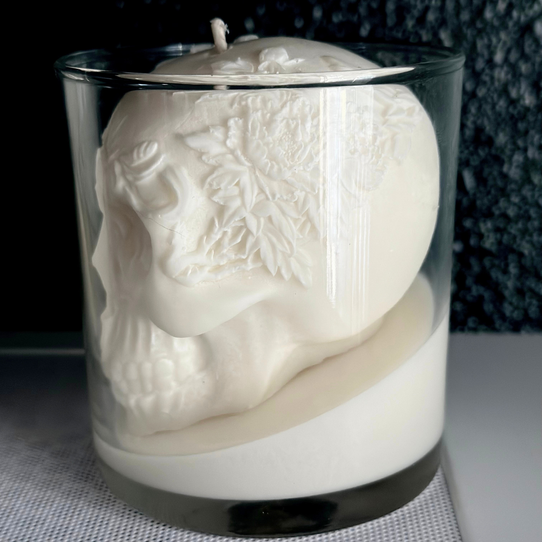 9-oz Skull Candle